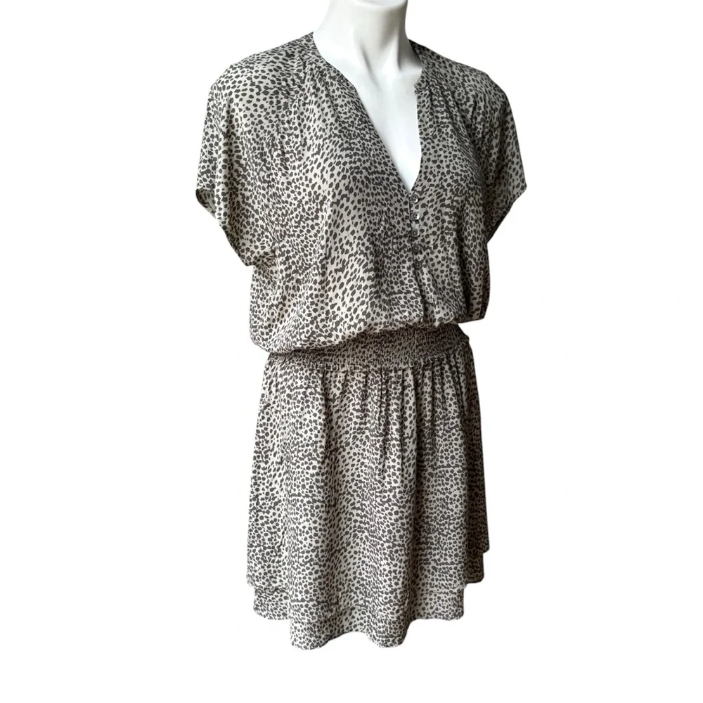 Rails Karla Animal Print Mini Dress in Olive Lynx, Sz L - Picture 7 of 14